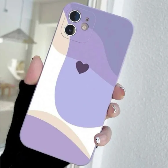 ⚠️Clearance💜iPhone 13/Pro/Pro Max Purple Heart Pattern - Picture 2 of 2